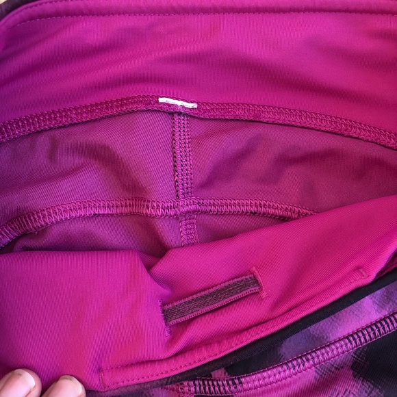 LULULEMON Crop pants | Blooming Pixie Raspberry - Picture 6 of 10